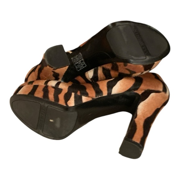 Nine West Drought Animal Print Platform Heels - Picture 5 of 6